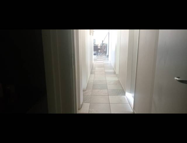 380M² OFFICE FOR SALE IN FLAMWOOD
